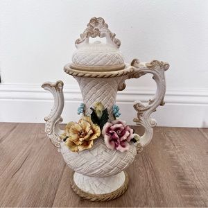 Capodimonte Italian Coffee Pot Teapot Pitcher With Lid - 3D Flowers Vintage‎ 13”